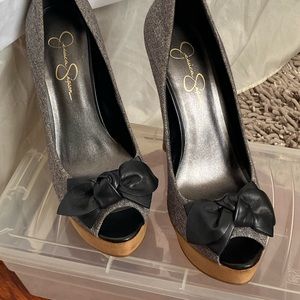 Jessica Simpson heels